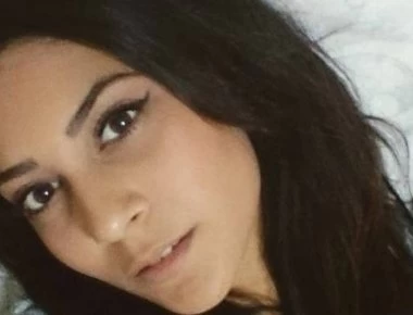 «Η κόρη μου εκβιάστηκε» καταγγέλλει η μητέρα της φοιτήτριας που πήδηξε από τον ένατο όροφο
